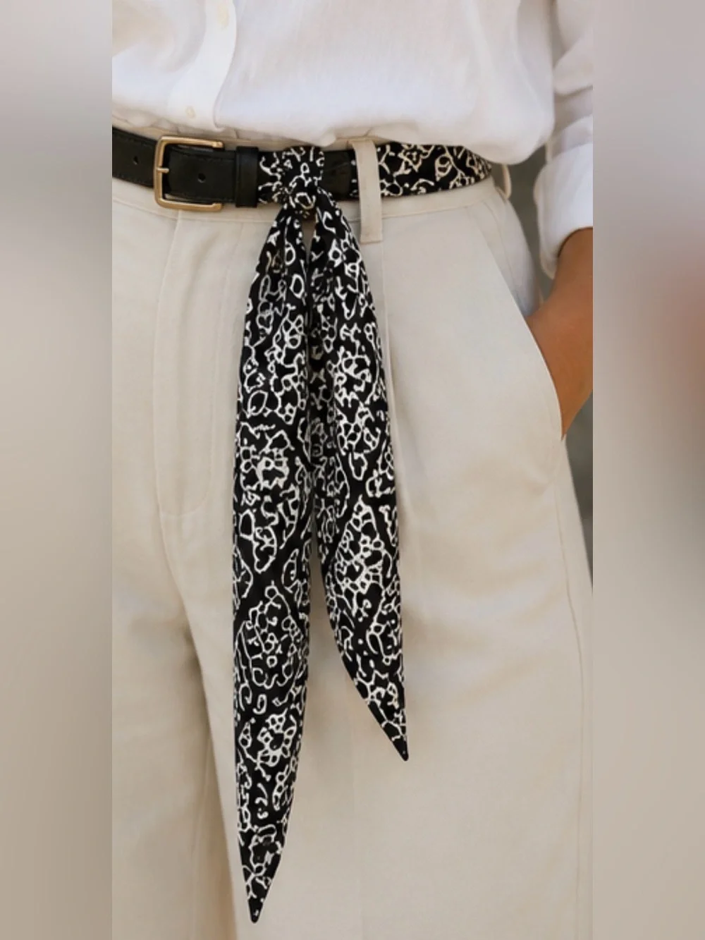 Black & White Paisley Skinny Scarf | Twilly Classic Monochrome Neck, Hair & Bag